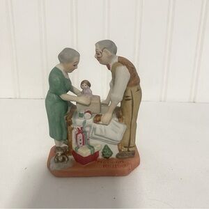 Vintage Norman Rockwell Statues Figurines Baby Grandparents  Taiwan